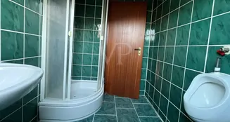 von_poll_real_estate_property_25241003_image_29