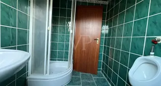 von_poll_real_estate_property_25241003_image_29