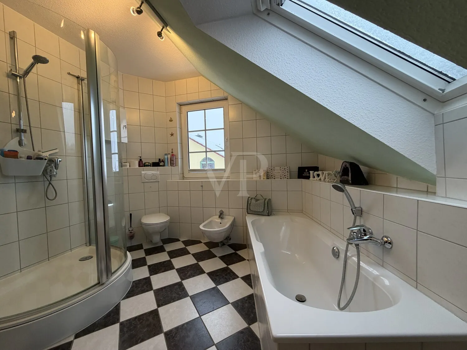 Gepflegtes Einfamilienhaus mit Weitblick zum Wohlfühlen