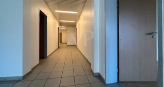 von_poll_real_estate_property_24241028_image_10