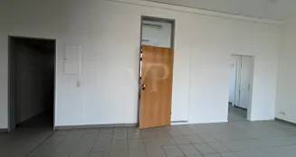 von_poll_real_estate_property_24241028_image_3