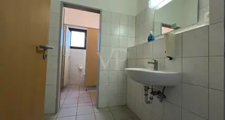 von_poll_real_estate_property_24241028_image_12