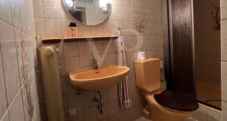 von_poll_real_estate_property_25241012_image_42