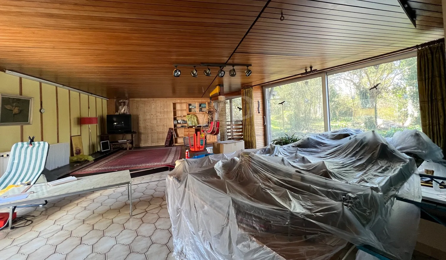 sanierungsbedürftiges, besonderes Architektenhaus mit Einliegerwohnung, in guter Lage zu Hannover