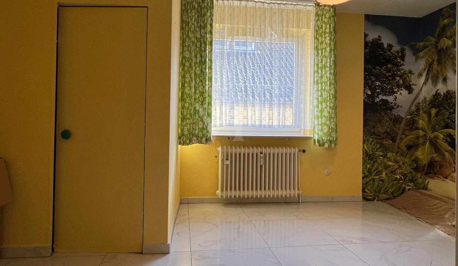 sanierungsbedürftiges, besonderes Architektenhaus mit Einliegerwohnung, in guter Lage zu Hannover