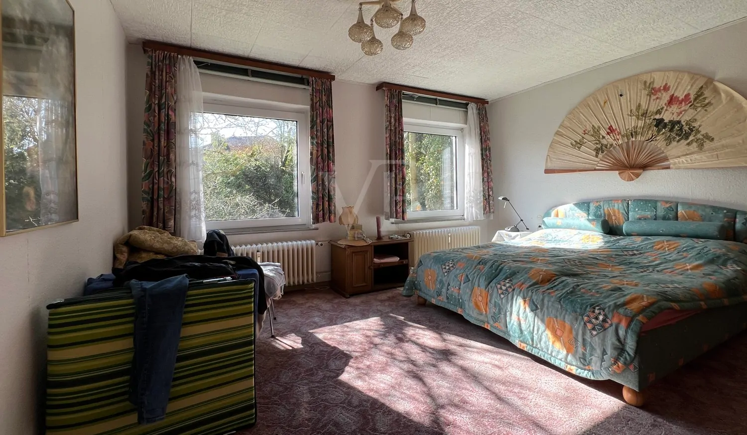 sanierungsbedürftiges, besonderes Architektenhaus mit Einliegerwohnung, in guter Lage zu Hannover