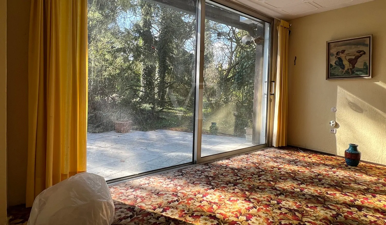 sanierungsbedürftiges, besonderes Architektenhaus mit Einliegerwohnung, in guter Lage zu Hannover