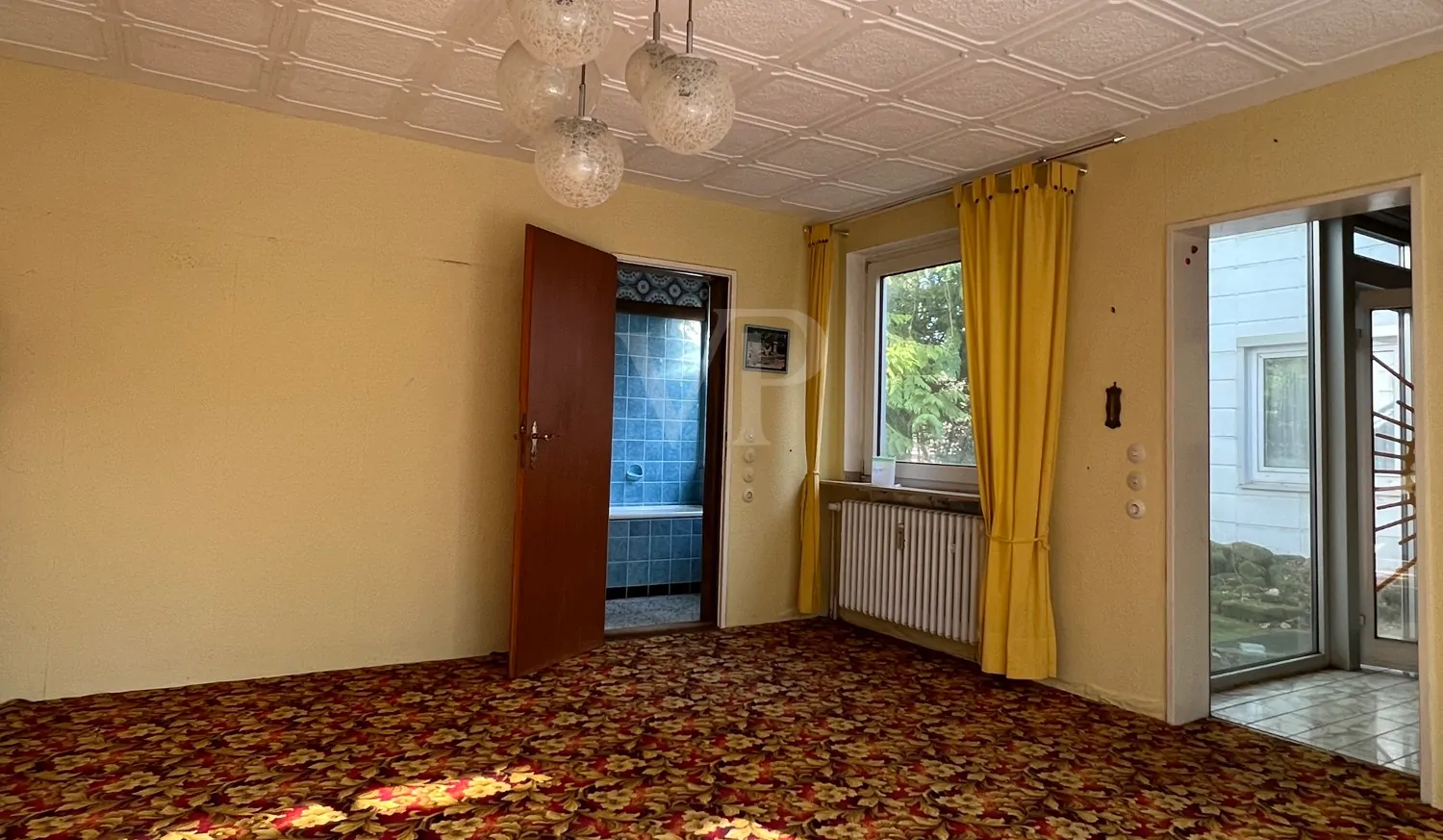 sanierungsbedürftiges, besonderes Architektenhaus mit Einliegerwohnung, in guter Lage zu Hannover