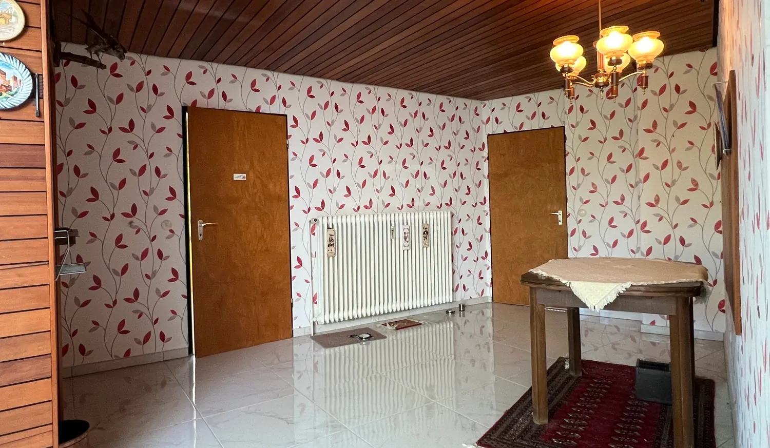 sanierungsbedürftiges, besonderes Architektenhaus mit Einliegerwohnung, in guter Lage zu Hannover