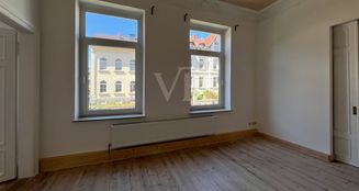 von_poll_real_estate_property_25241016_image_24
