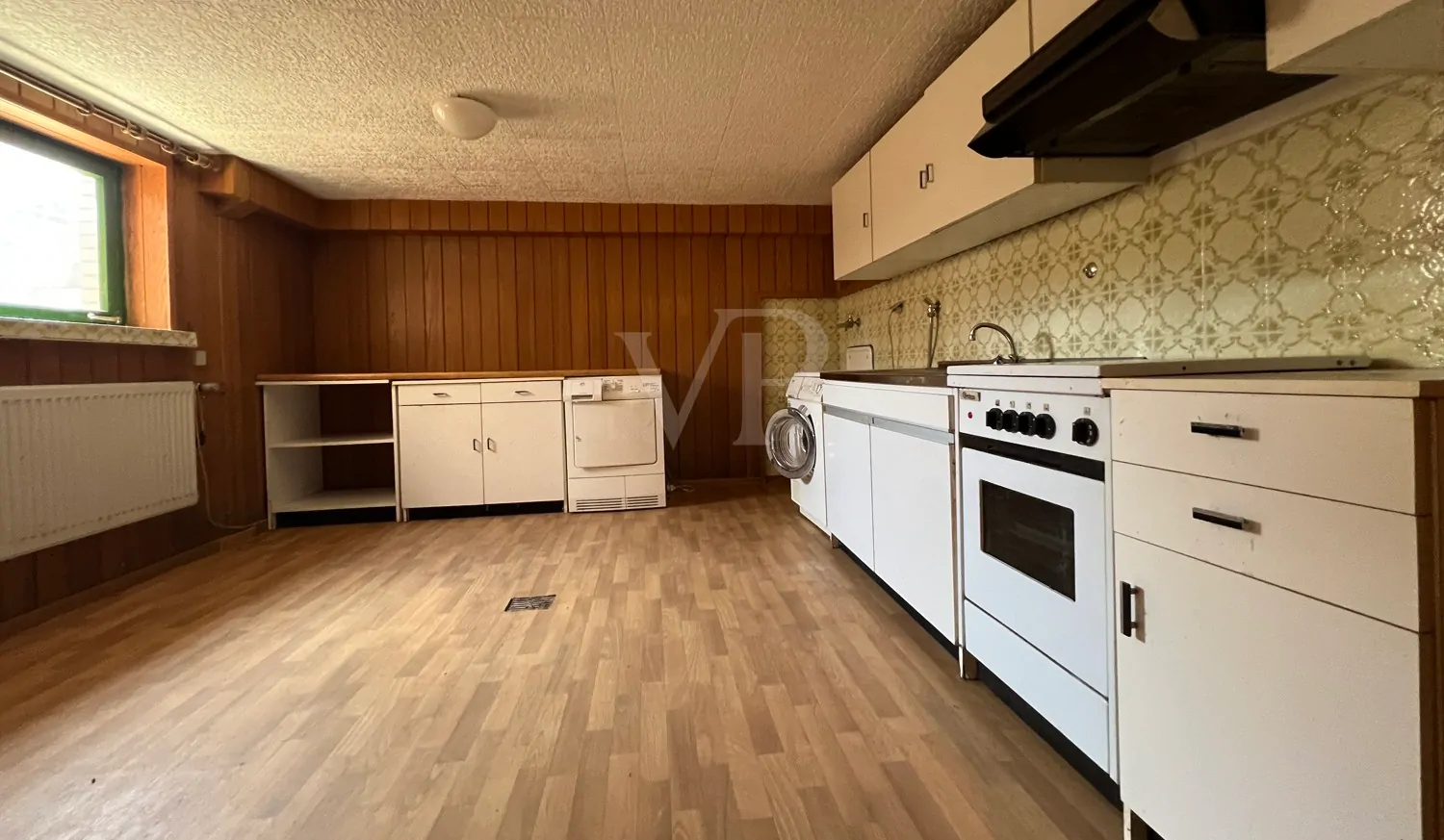 Einfamilienhaus mit großzügigem, weitläufigem Grundstück