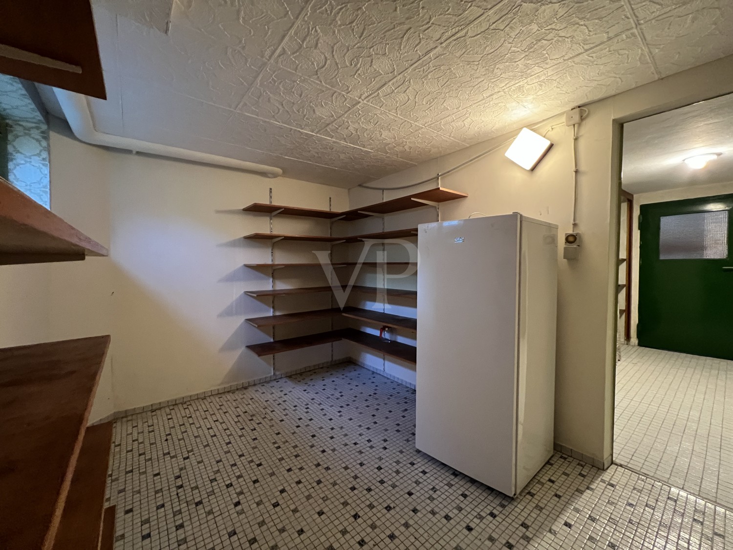 Einfamilienhaus mit großzügigem, weitläufigem Grundstück