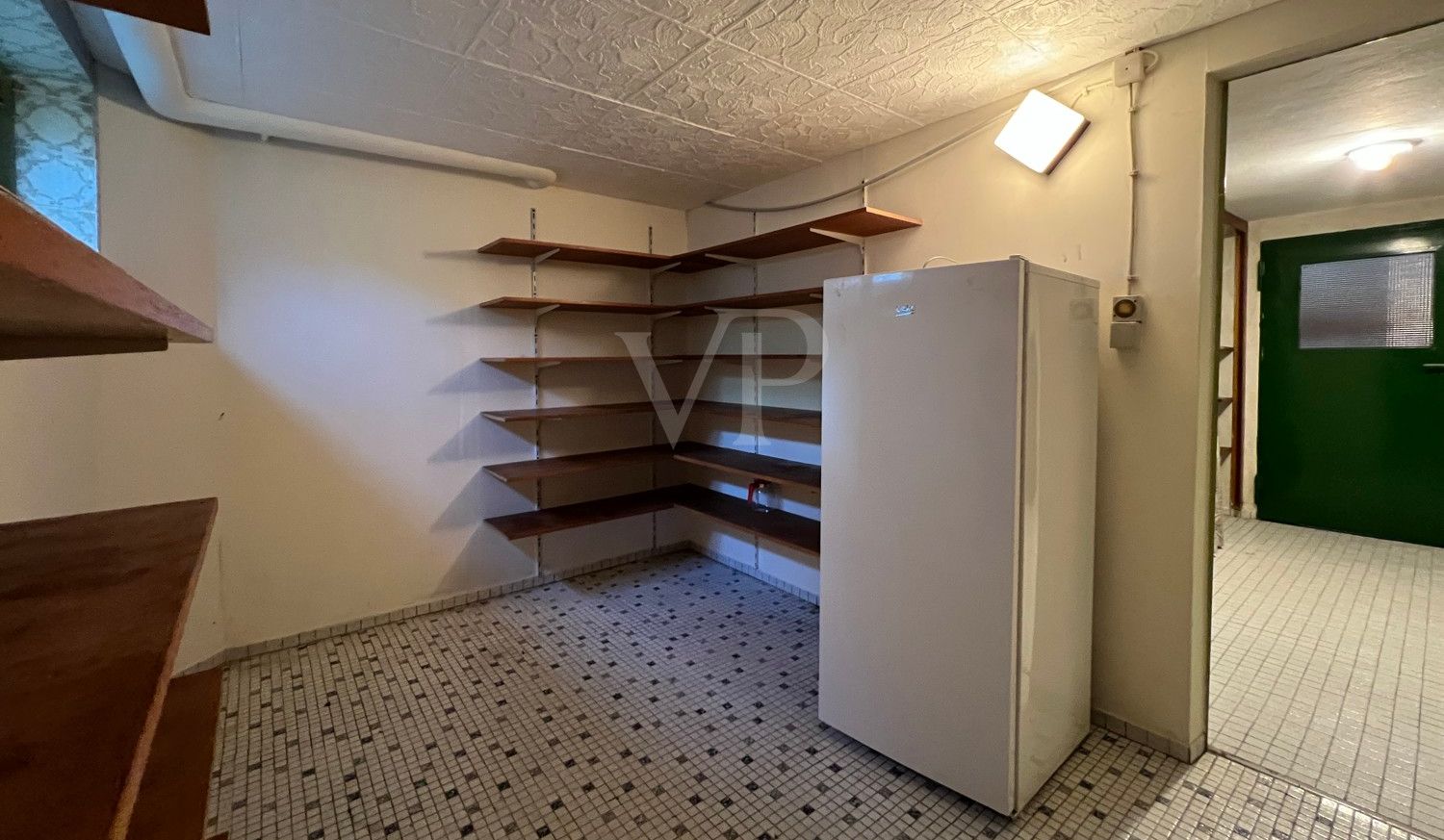 Einfamilienhaus mit großzügigem, weitläufigem Grundstück