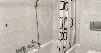 von_poll_real_estate_property_25241014_image_9