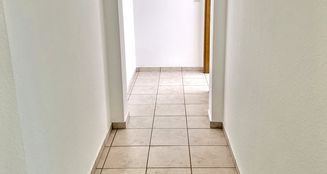 von_poll_real_estate_property_25241014_image_19