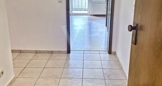 von_poll_real_estate_property_25241014_image_7
