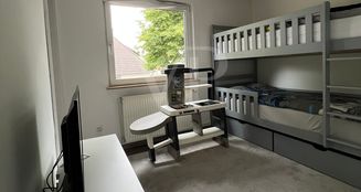 von_poll_real_estate_property_25241018_image_18