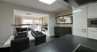 von_poll_real_estate_property_25241018_image_10