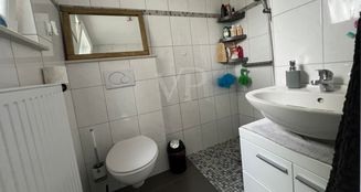 von_poll_real_estate_property_25241018_image_12