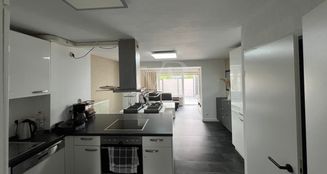 von_poll_real_estate_property_25241018_image_11