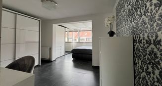 von_poll_real_estate_property_25241018_image_16