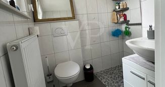 von_poll_real_estate_property_25241018_image_13