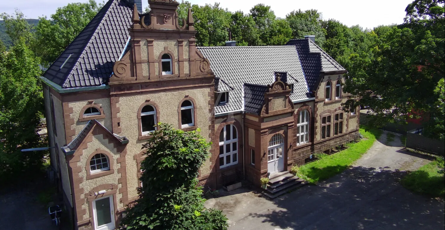 Titel_Straßenansicht_II