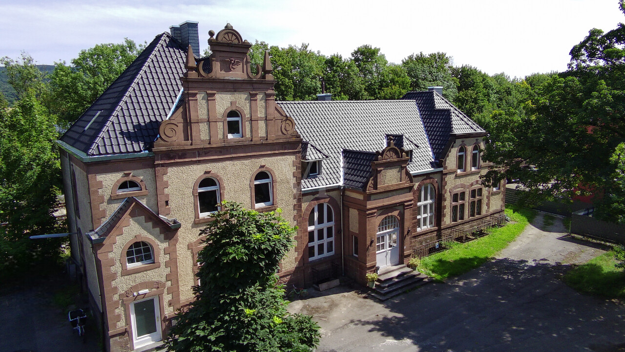 Straßenansicht II
