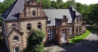 von_poll_real_estate_property_25241030_image_2