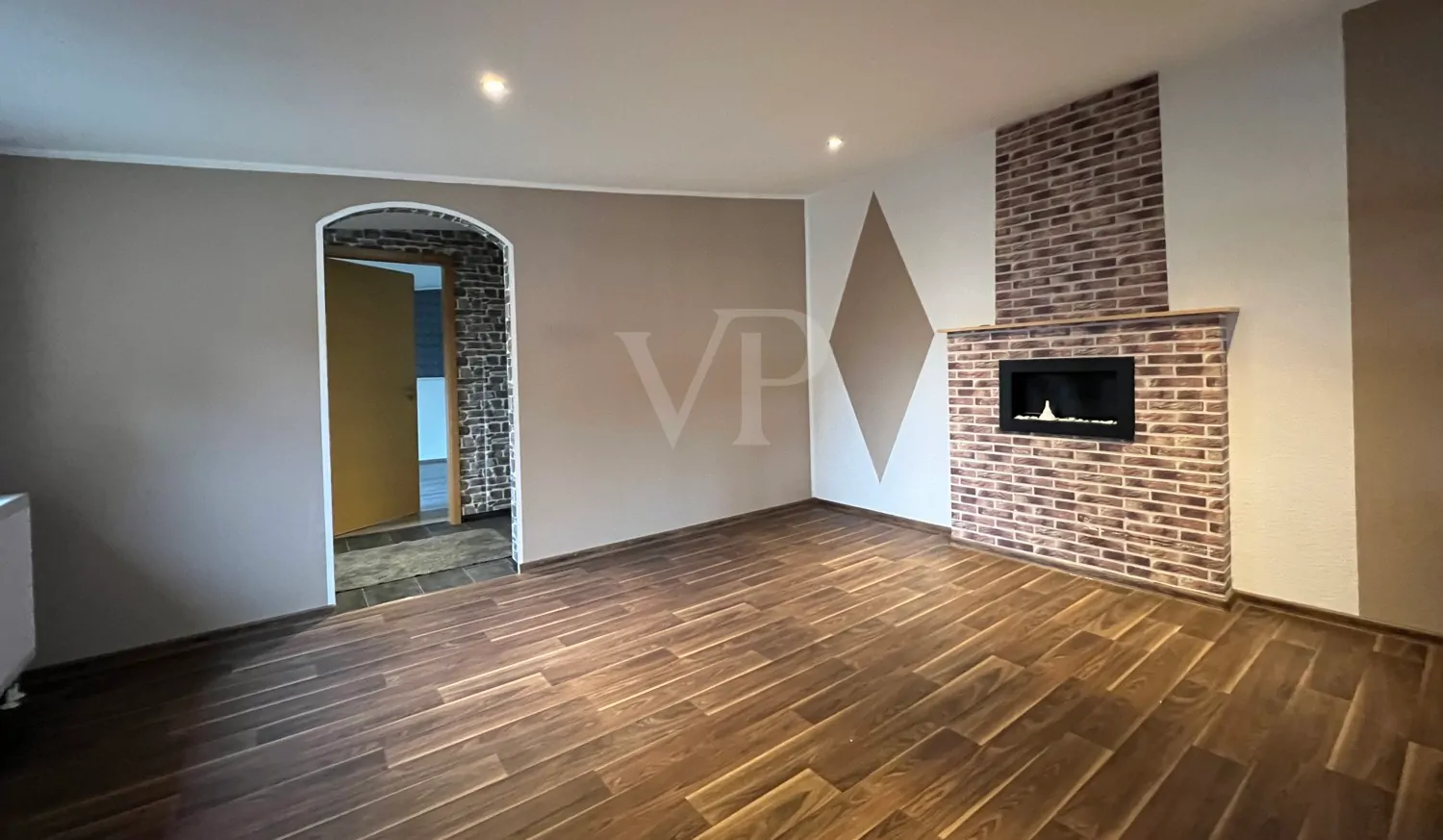 Wohnzimmer - Flur - Schlafzimmer