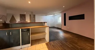 von_poll_real_estate_property_25241020_image_16