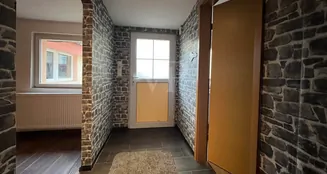 von_poll_real_estate_property_25241020_image_28