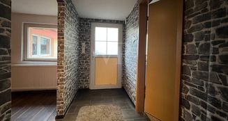 von_poll_real_estate_property_25241020_image_28