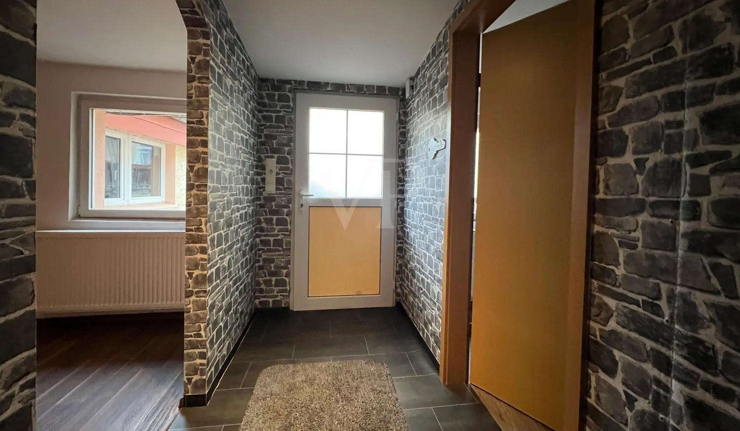 Wohnungstüre : Flur