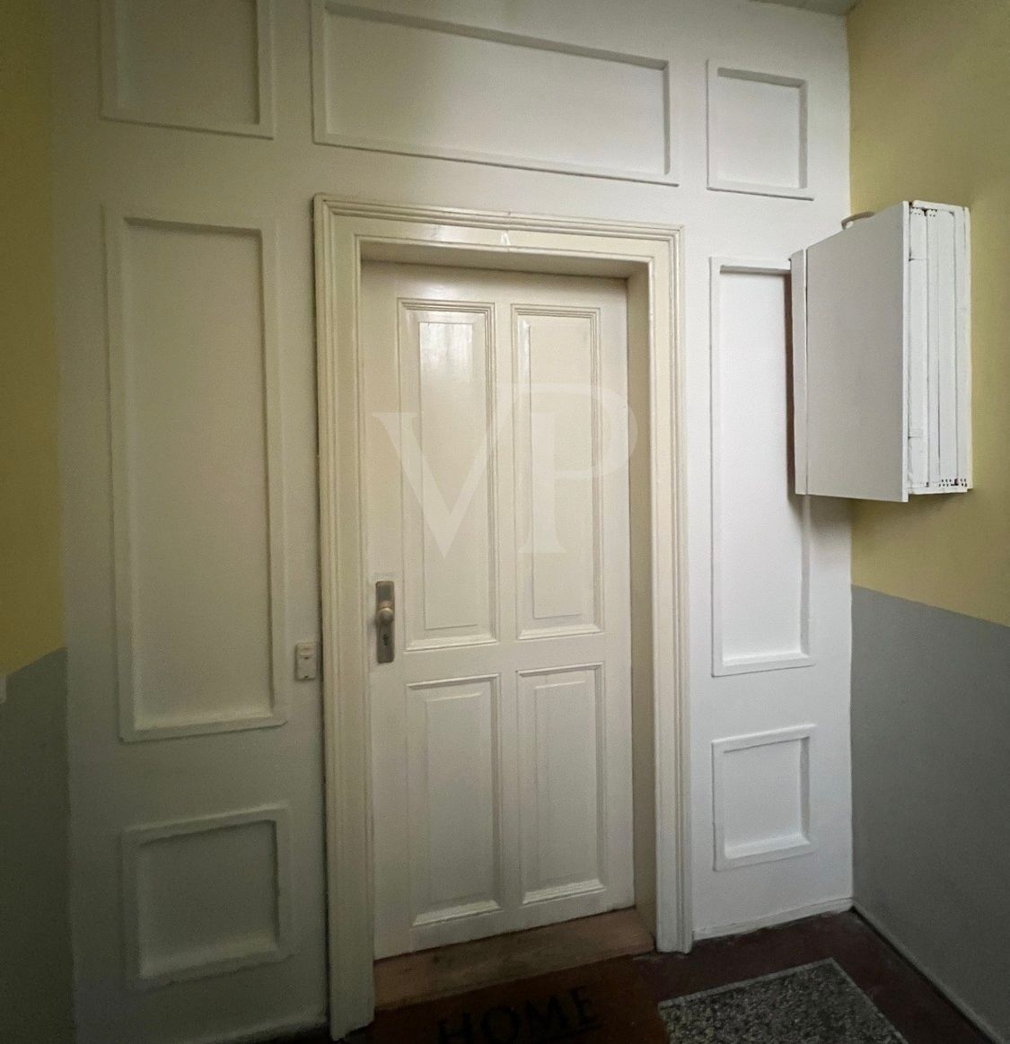 Wohnungstür EG