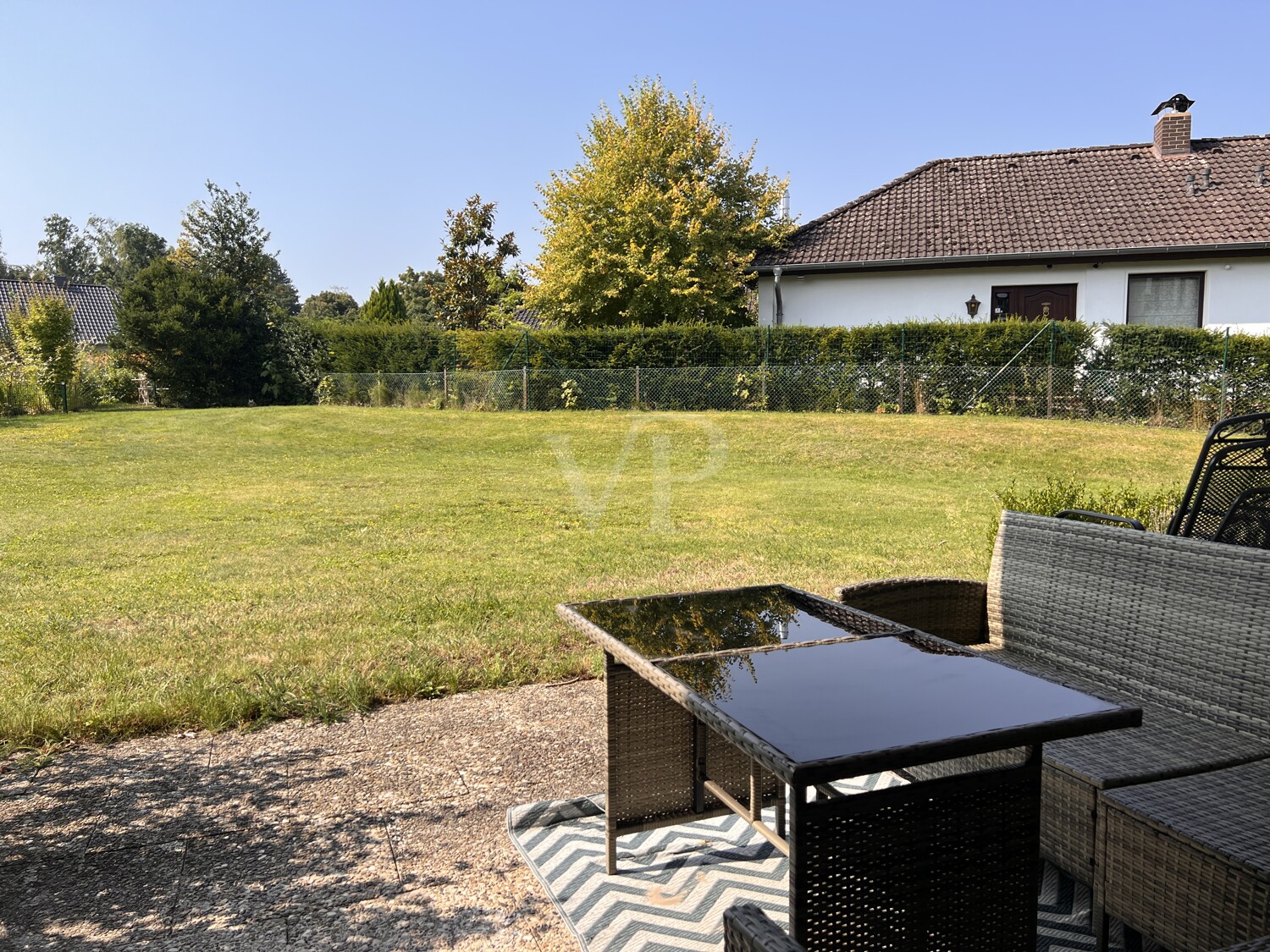 Modernisiertes Wohngefühl mit Terrasse, Balkon und eigener Garage