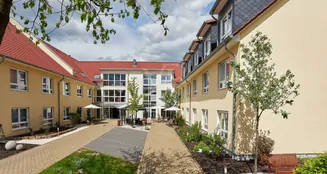 von_poll_real_estate_property_25241019_image_0