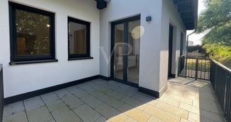 von_poll_real_estate_property_25241028_image_14