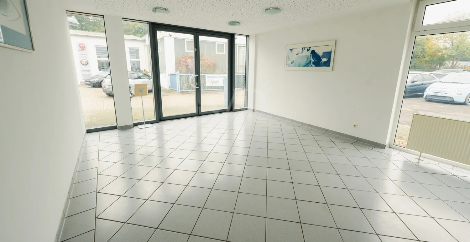 Kundenauslieferungshalle II