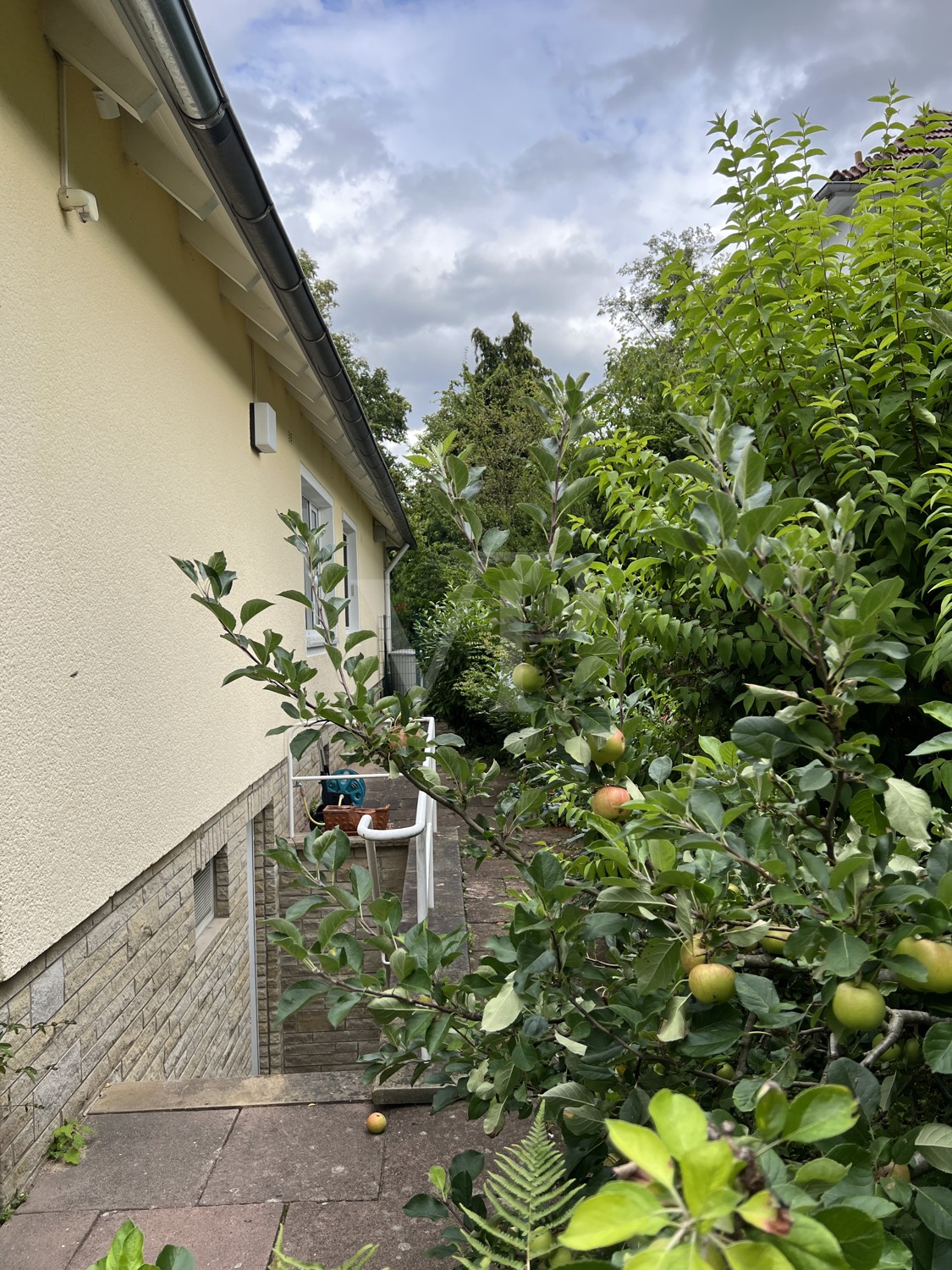 Großzügiger Bungalow in bevorzugter Lage in Hameln/ Nordstadt