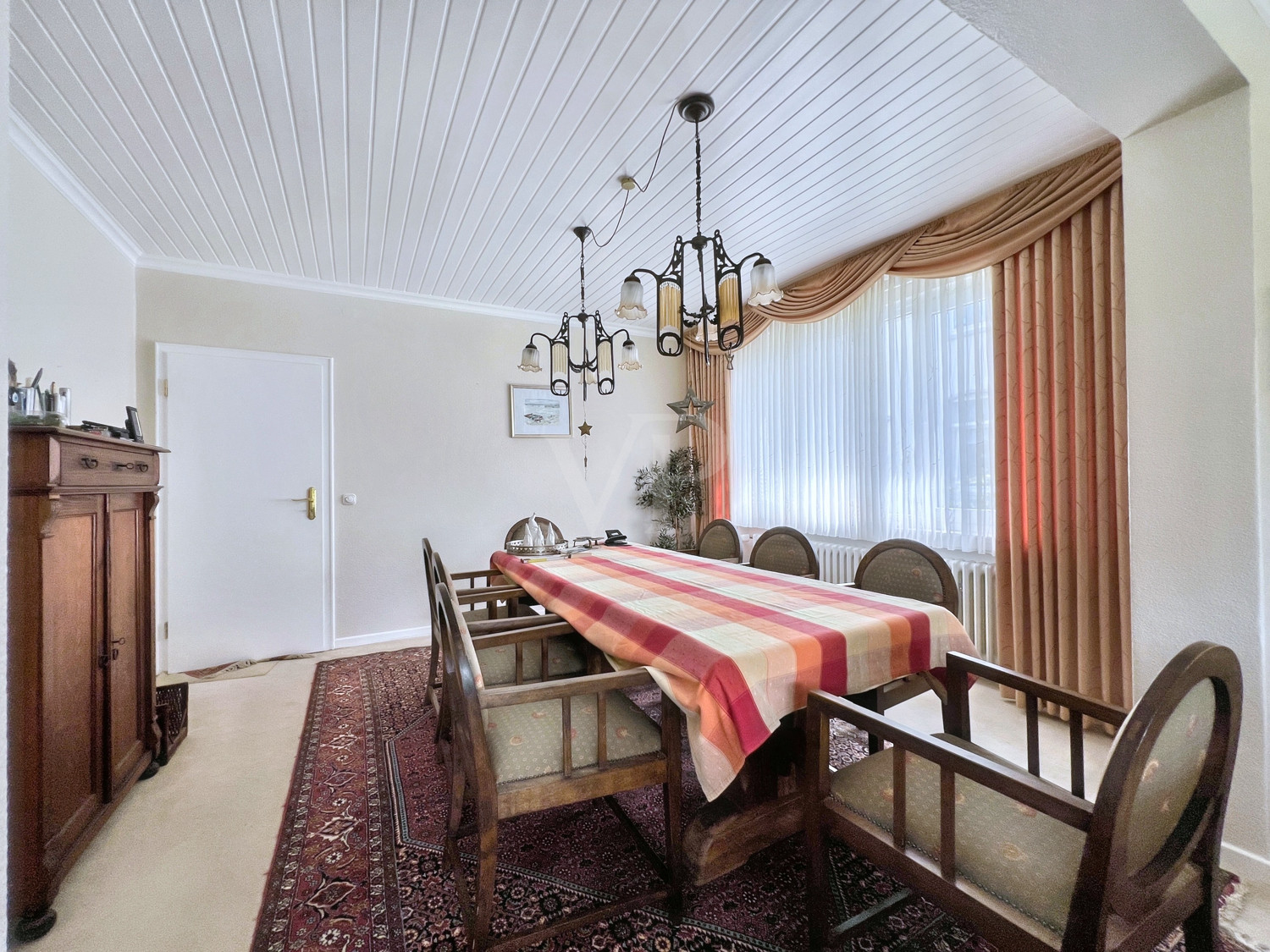 Großzügiger Bungalow in bevorzugter Lage in Hameln/ Nordstadt