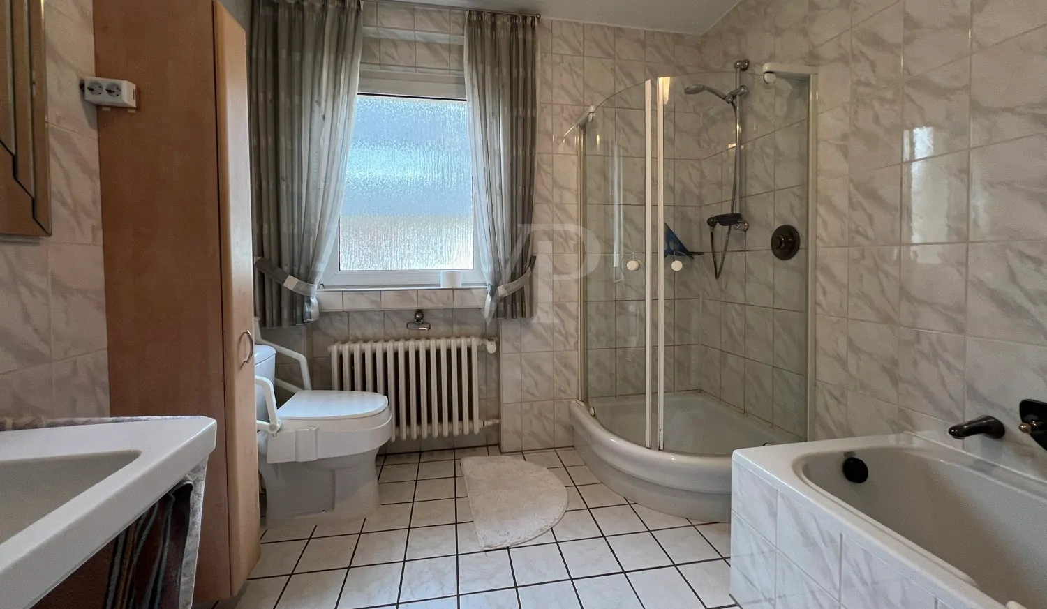 Großzügiges Einfamilienhaus in bevorzugter Lage in Hameln/ Nordstadt