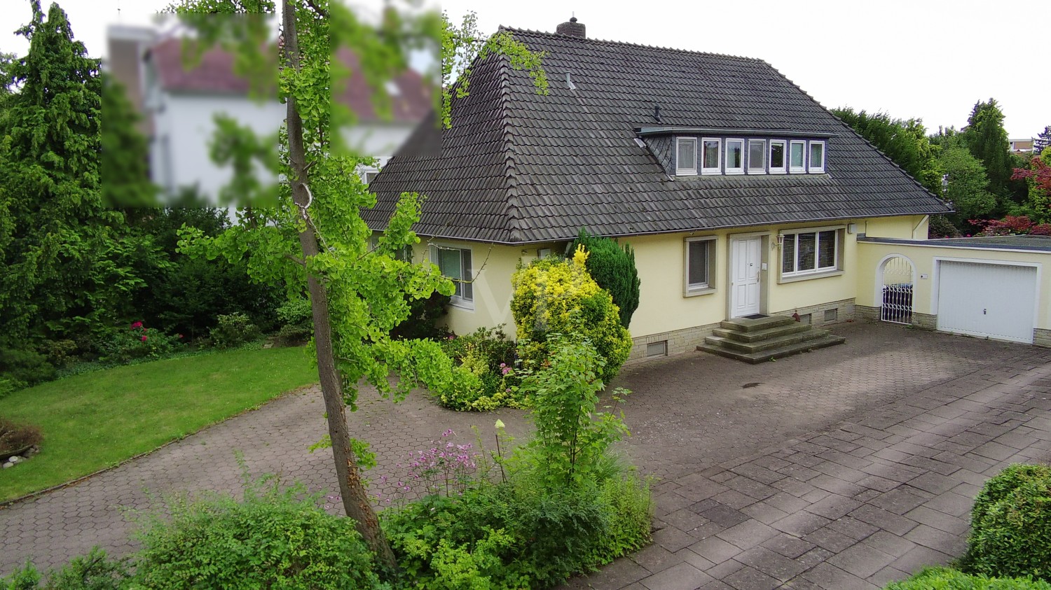 Großzügiger Bungalow in bevorzugter Lage in Hameln/ Nordstadt
