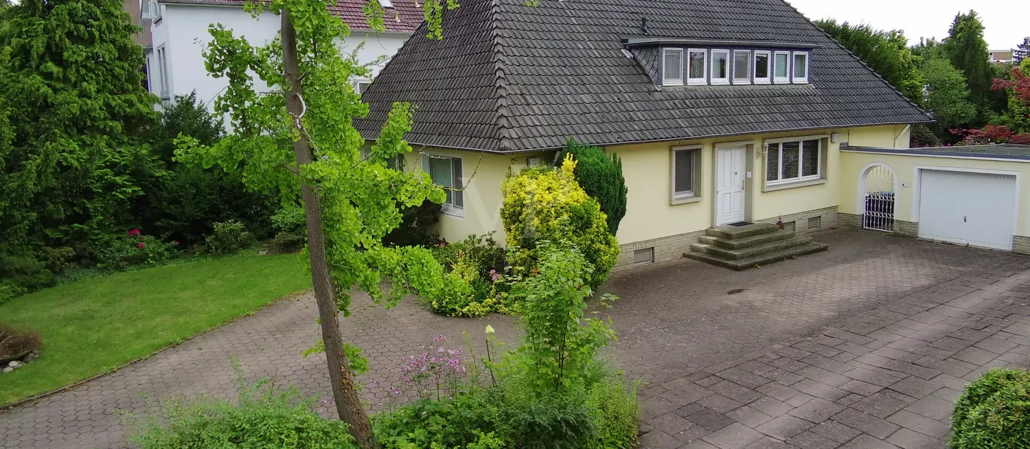 Großzügiges Einfamilienhaus in bevorzugter Lage in Hameln/ Nordstadt
