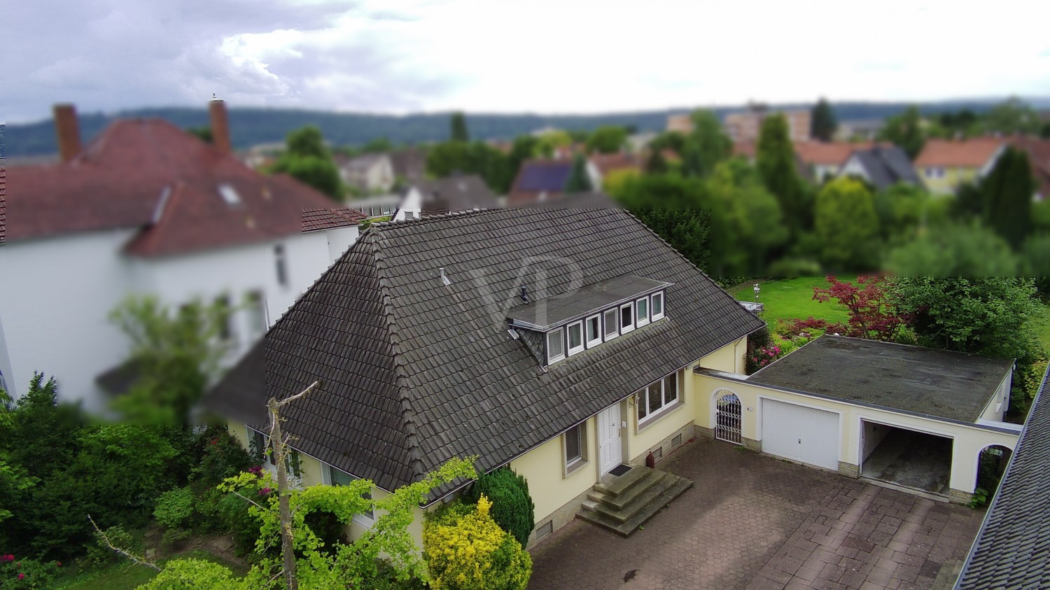 Großzügiger Bungalow in bevorzugter Lage in Hameln/ Nordstadt
