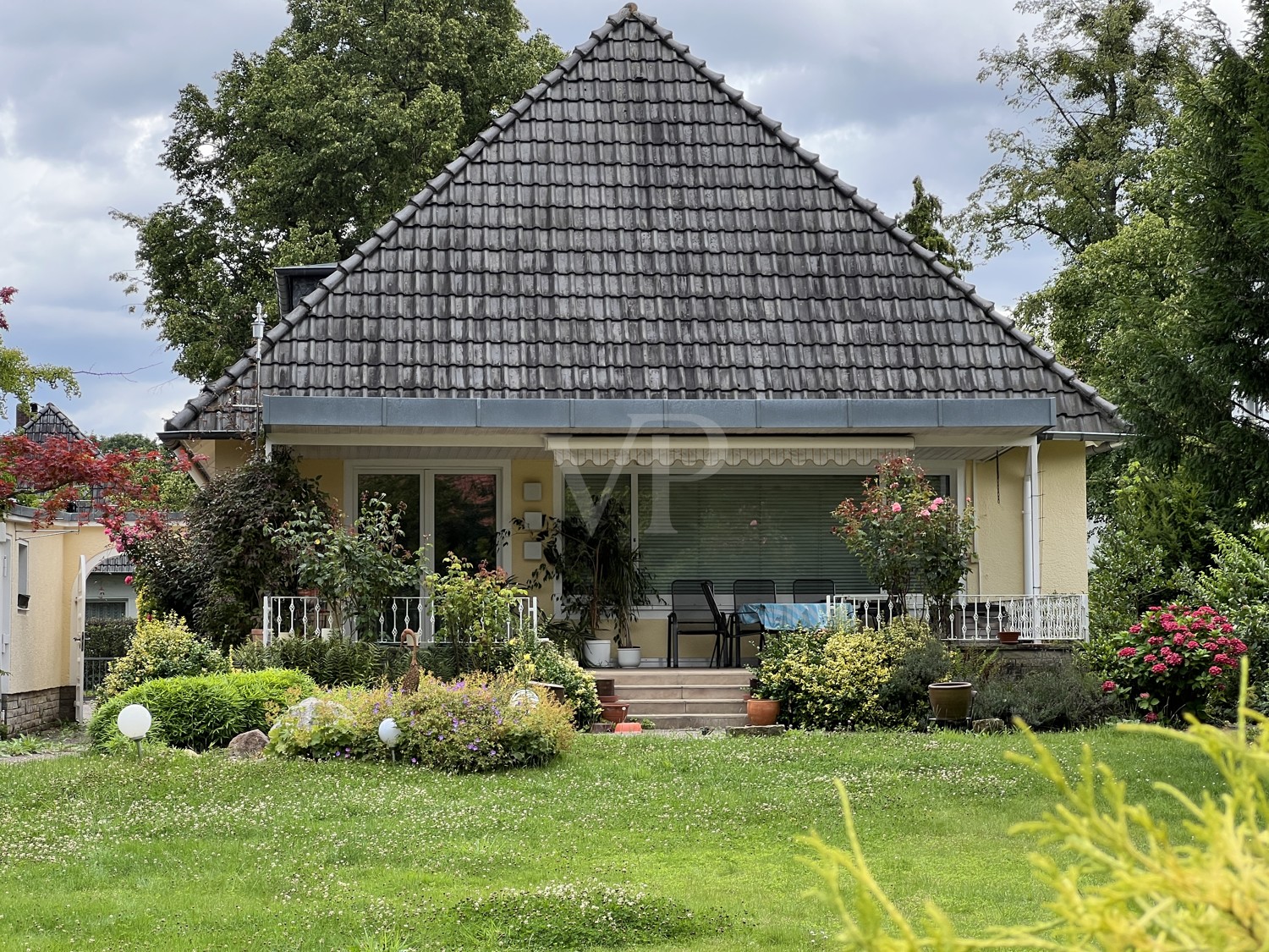 Großzügiger Bungalow in bevorzugter Lage in Hameln/ Nordstadt