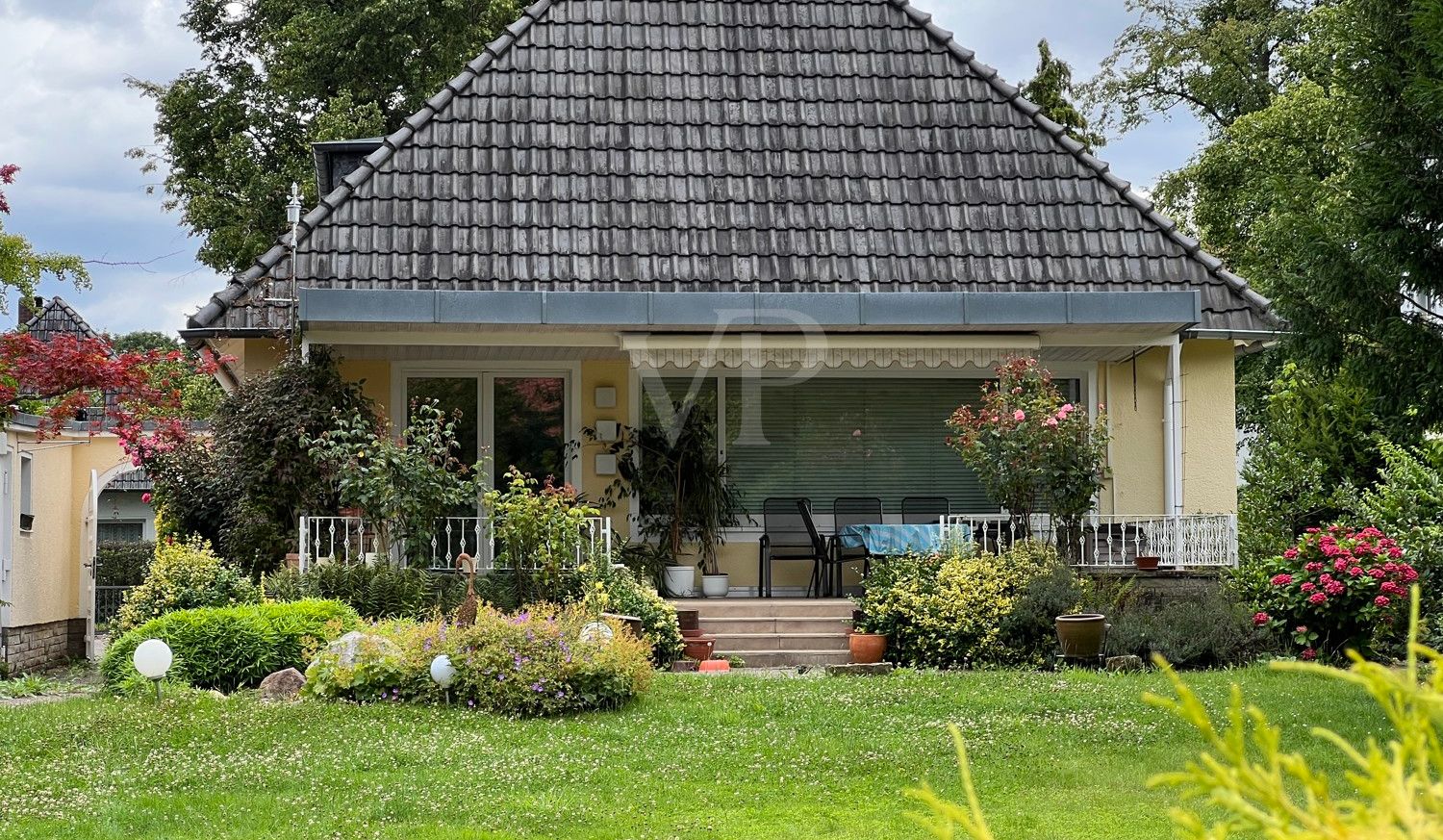 Großzügiger Bungalow in bevorzugter Lage in Hameln/ Nordstadt