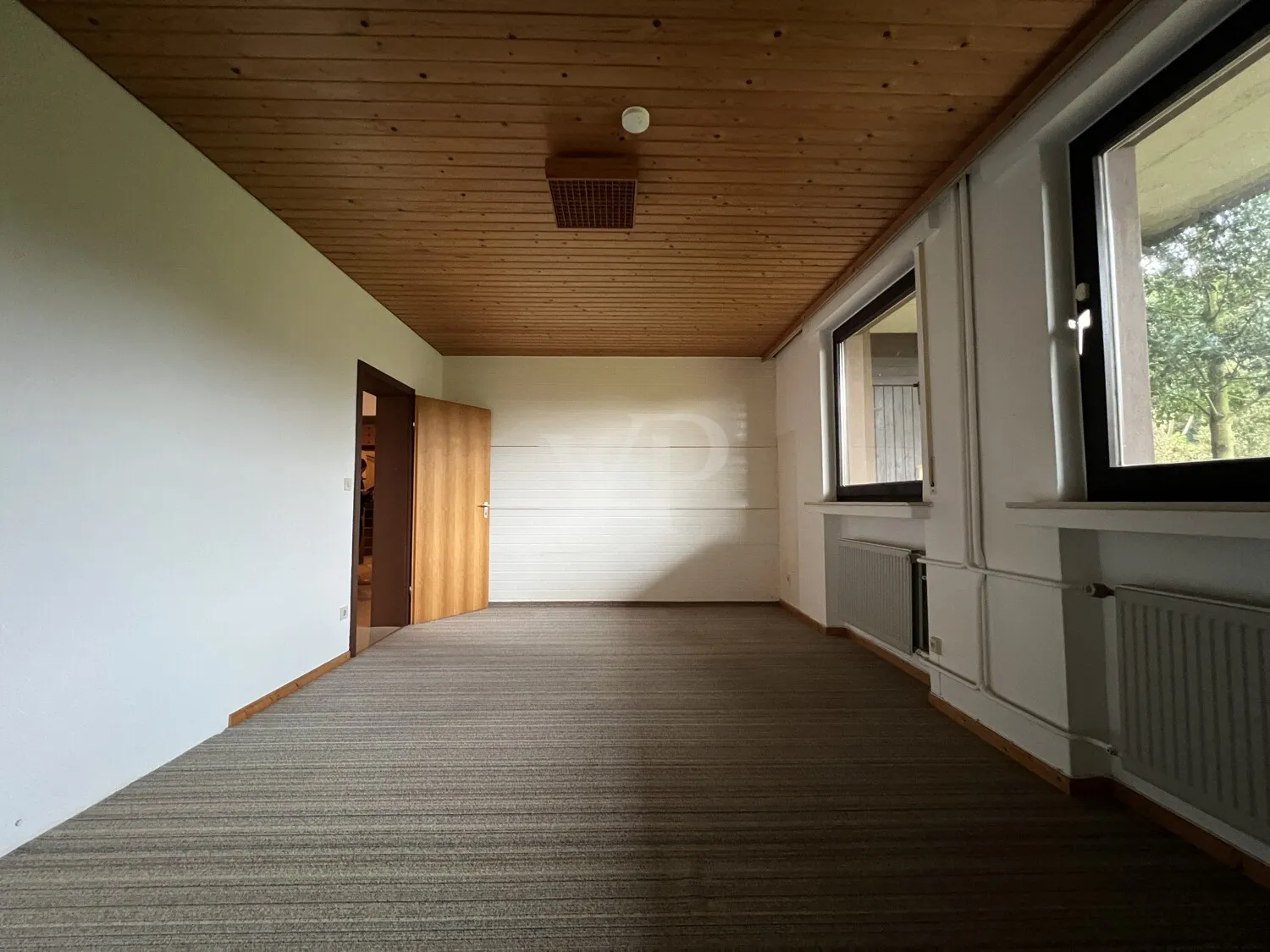 Family-friendly single-story detached house with a large garden and potential, Klein-Berkel