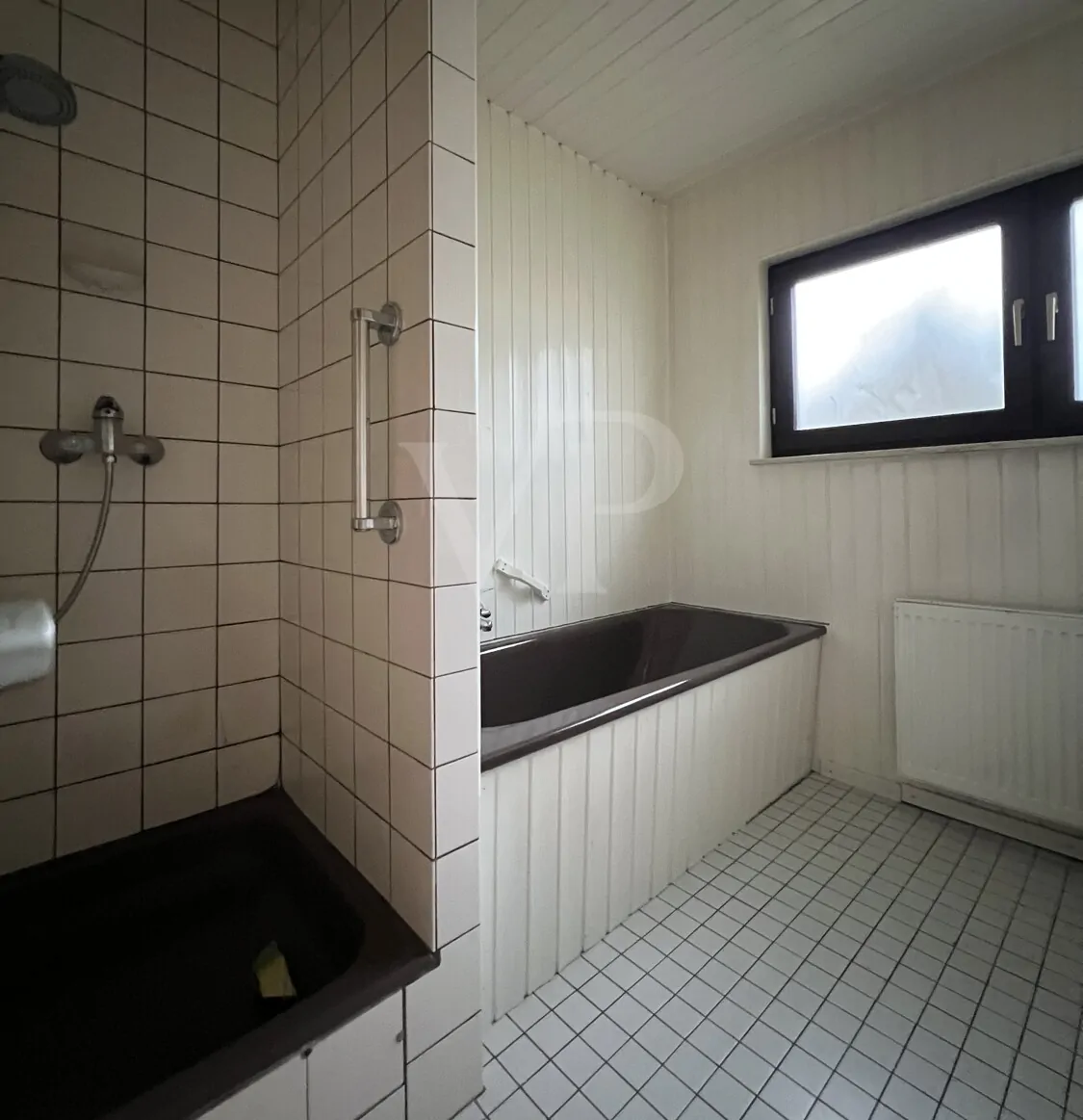 Familienfreundliches Einfamilienhaus auf einer Ebene, mit großem Garten und Potenzial,  Klein-Berkel