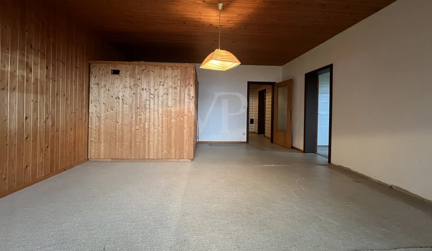 Familienfreundliches Einfamilienhaus auf einer Ebene, mit großem Garten und Potenzial,  Klein-Berkel